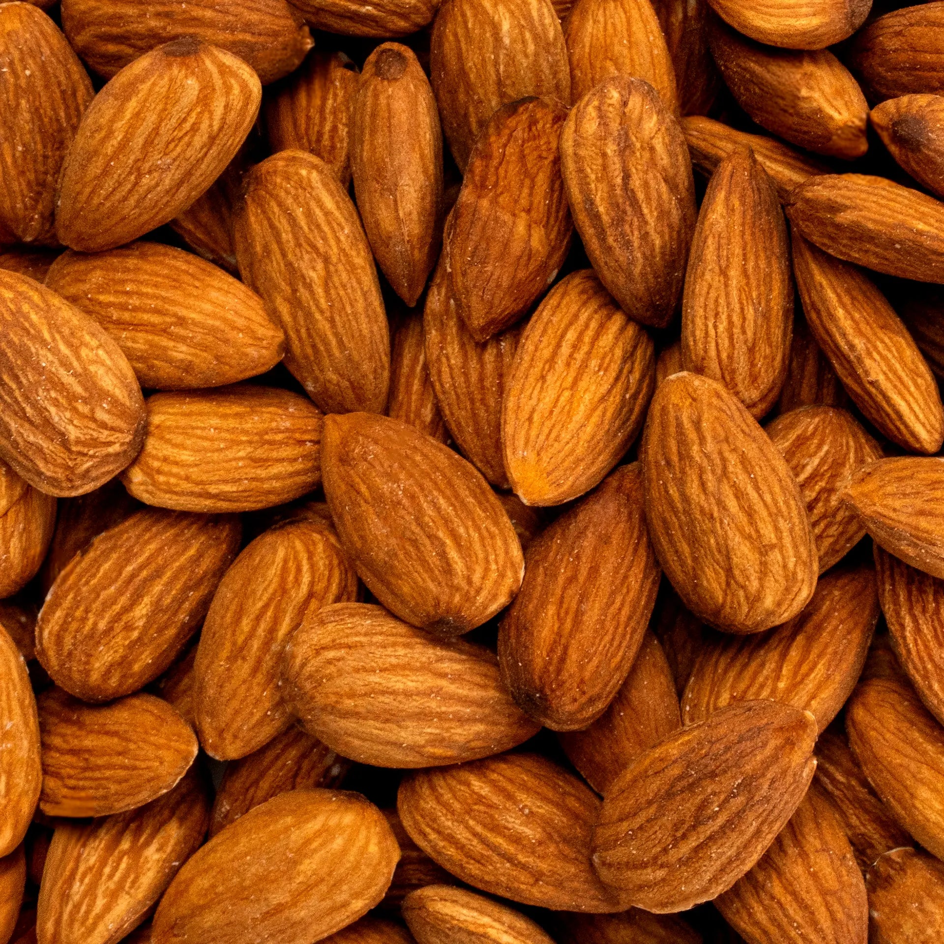 Almendra natural con piel 1kg